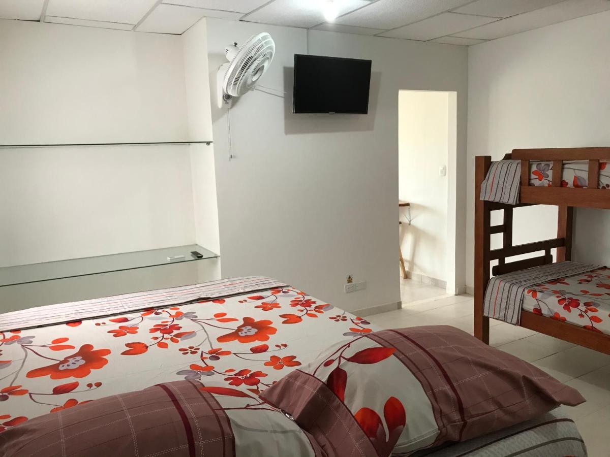 Hospedaje Caribe Express Daire Cartagena Dış mekan fotoğraf