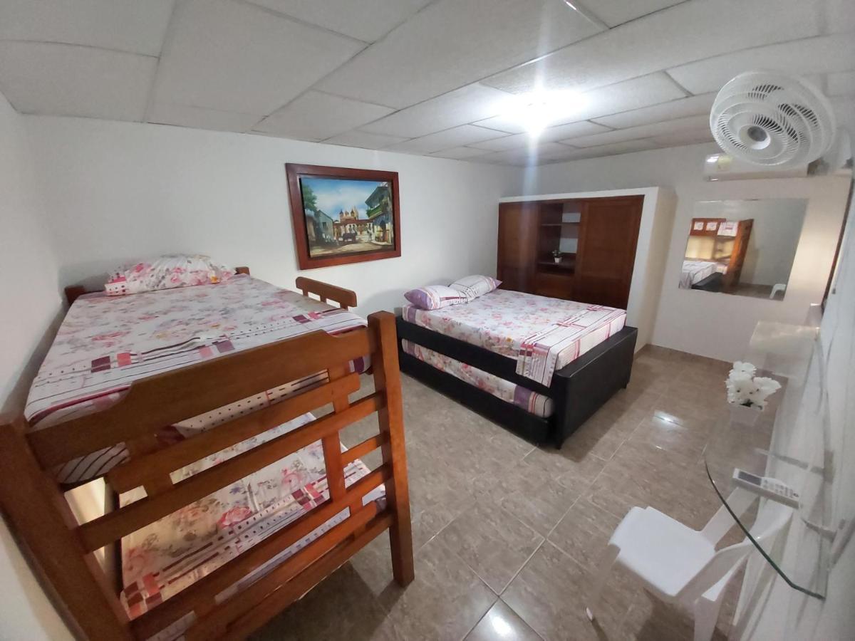 Hospedaje Caribe Express Daire Cartagena Dış mekan fotoğraf